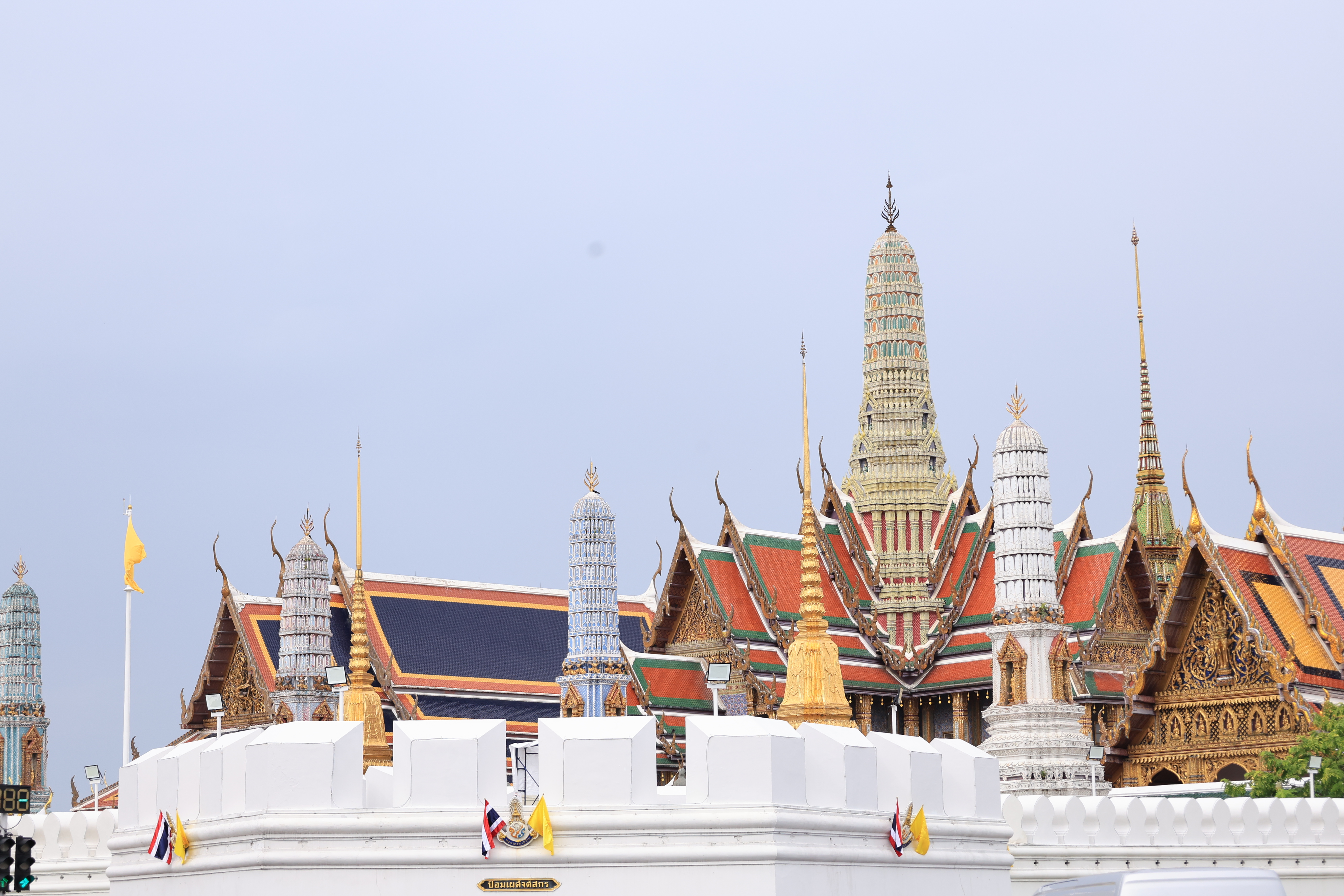 title - เลขาธิการ ส.ป.ก. ร่วมถวายแจกันดอกไม้และลงนามถวายพระพร เนื่องในโอกาสวันเฉลิมพระชนมพรรษา พระบาทสมเด็จพระปรเมนทรรามาธิบดีศรีสินทร มหาวชิราลงกรณ พระวชิรเกล้าเจ้าอยู่หัว 28 กรกฎาคม 2568